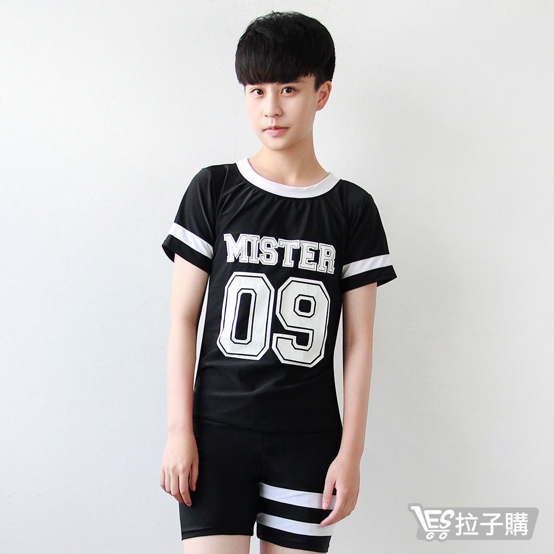 【ZeroBra】Casual sports short-sleeved hook-up corset swimsuit set