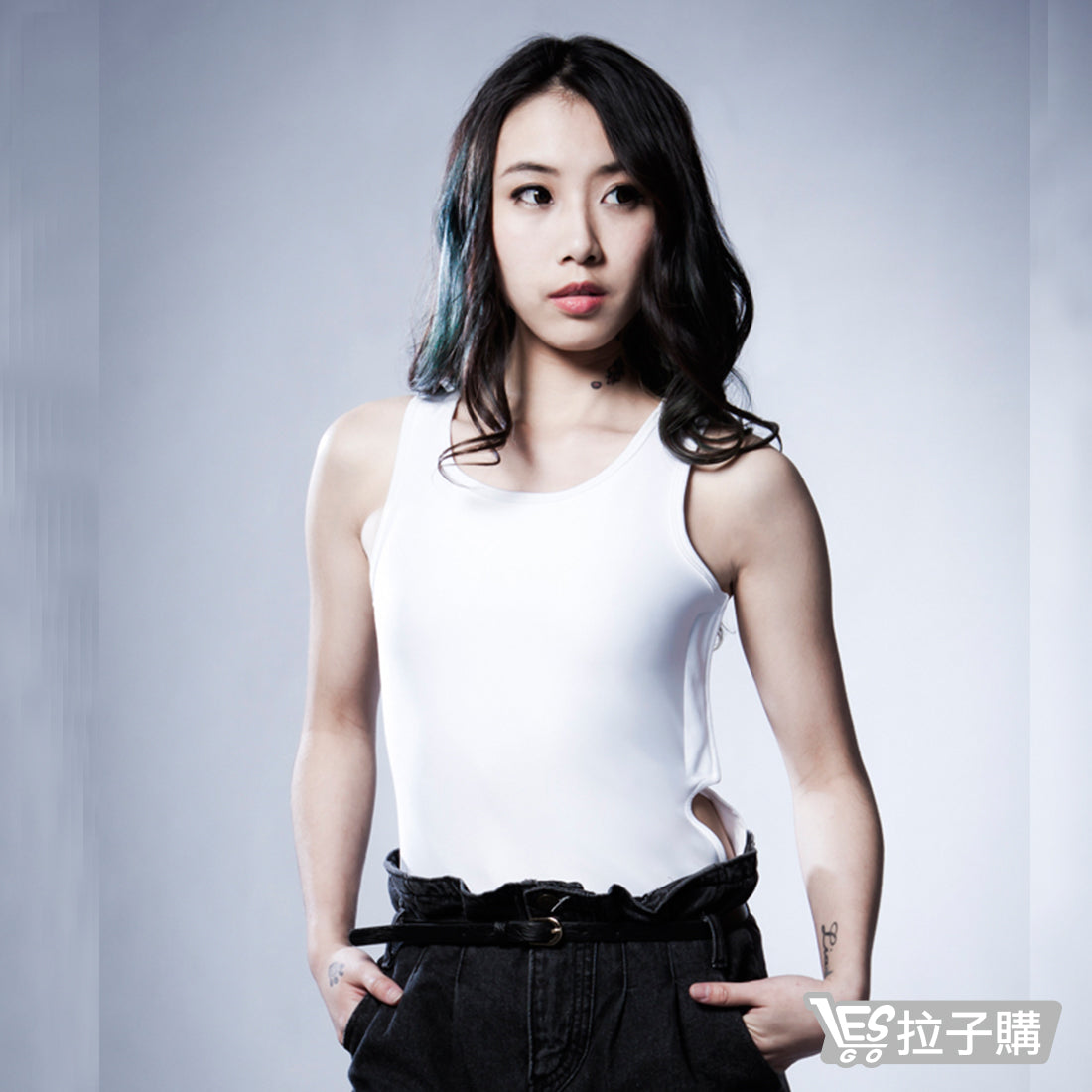 【MOSON®】Full-body backless buttoned corset (white)