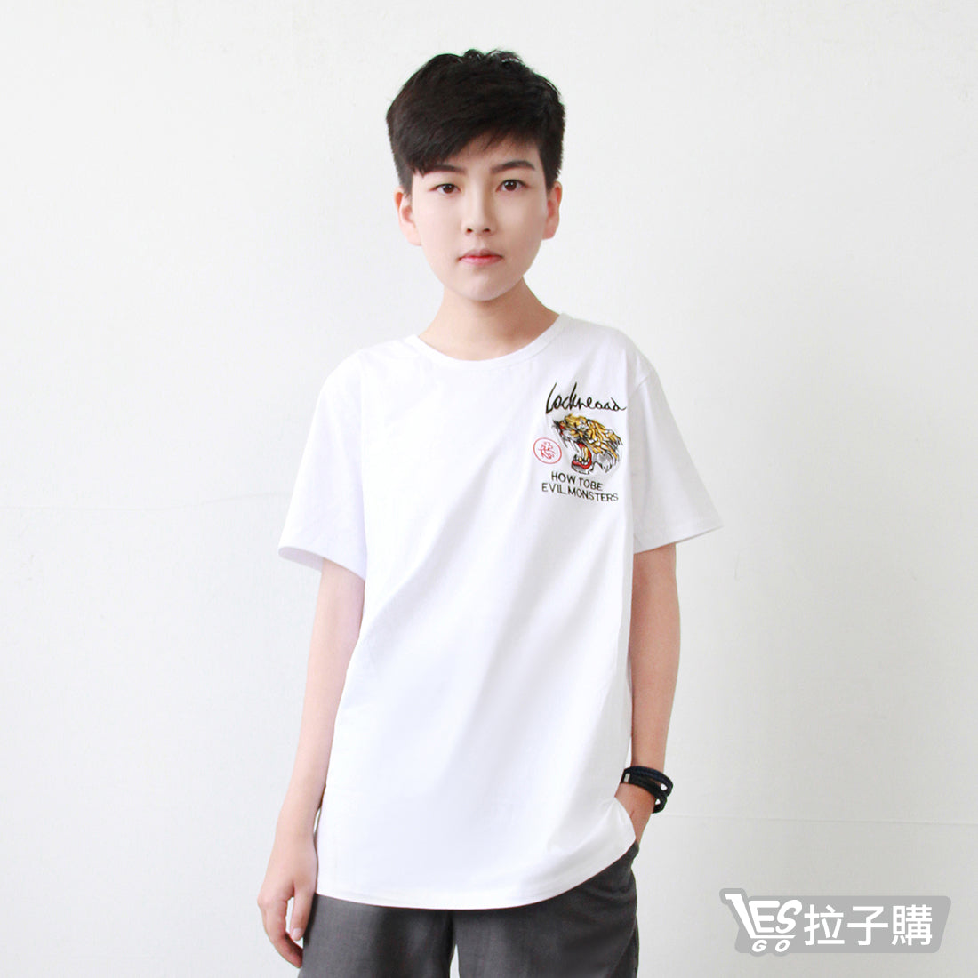 【ZeroBra】Pure cotton short-sleeved tiger embroidered row hook outer wear corset (white)